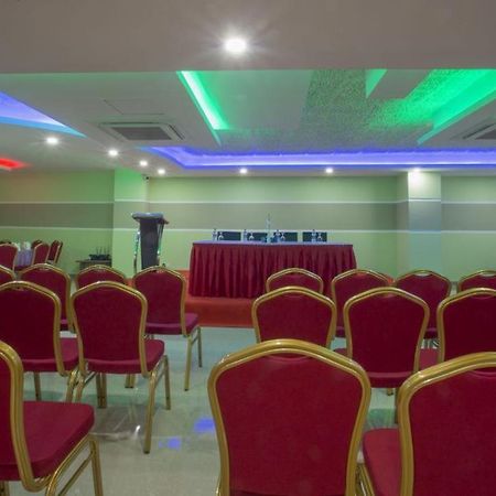 Hotel Mira Garden Sylhet Eksteriør billede