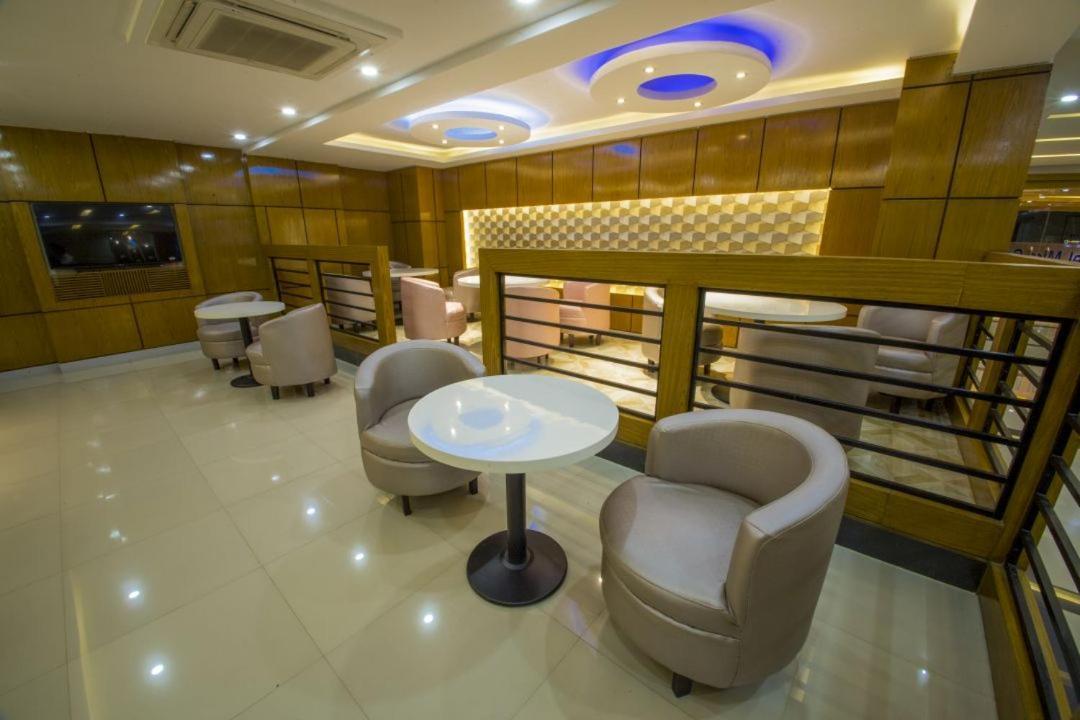 Hotel Mira Garden Sylhet Eksteriør billede