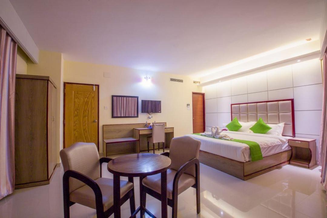 Hotel Mira Garden Sylhet Eksteriør billede