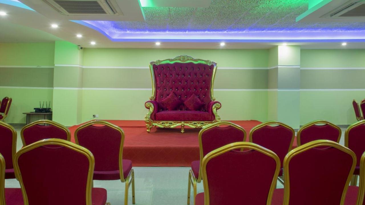 Hotel Mira Garden Sylhet Eksteriør billede
