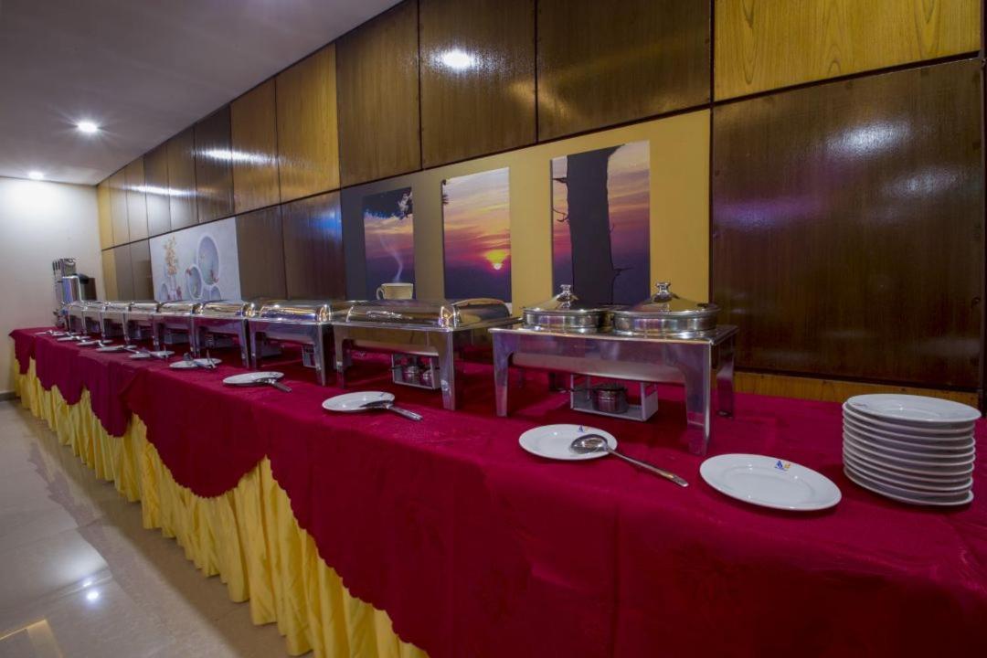 Hotel Mira Garden Sylhet Eksteriør billede