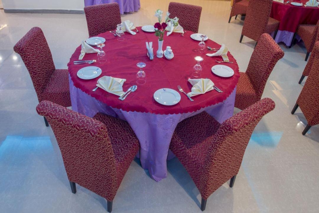 Hotel Mira Garden Sylhet Eksteriør billede
