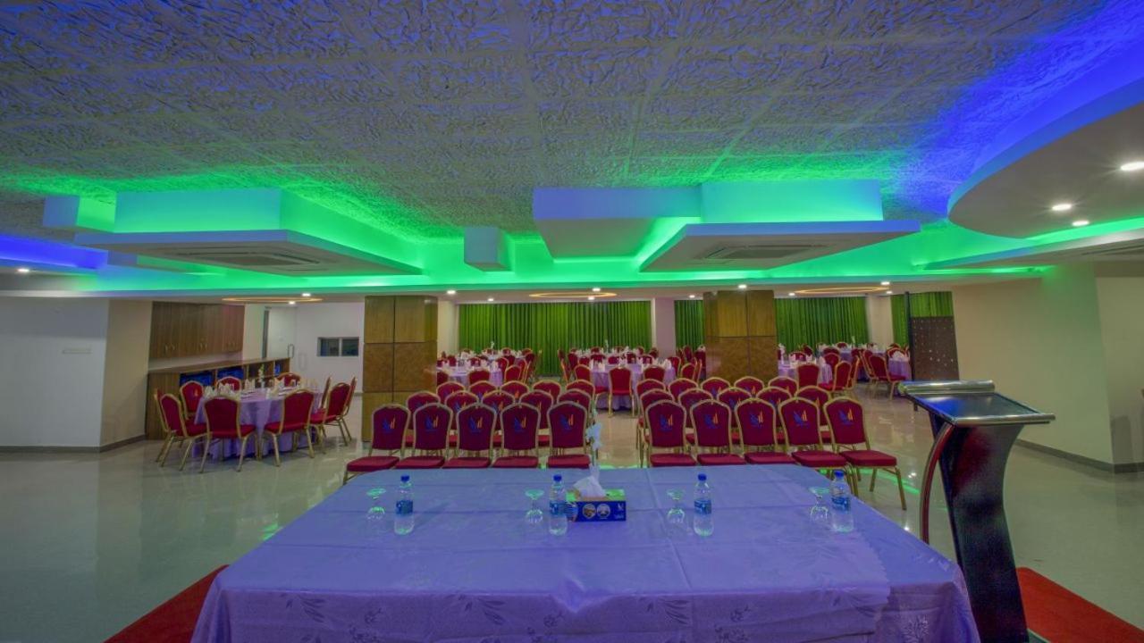 Hotel Mira Garden Sylhet Eksteriør billede